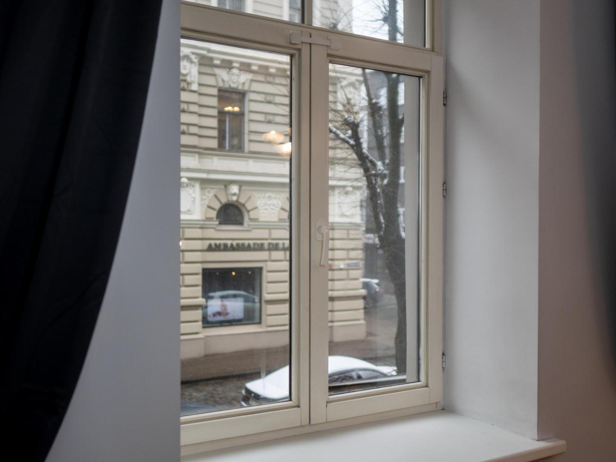 Spacious 2br For 8 Guests, Quite Centre, Art Nouveau Area Apartamento *